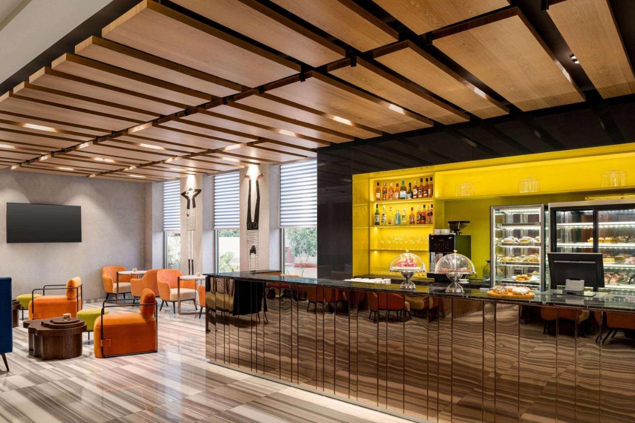 Ramada Encore By Wyndham Indore Nipania Ngoại thất bức ảnh