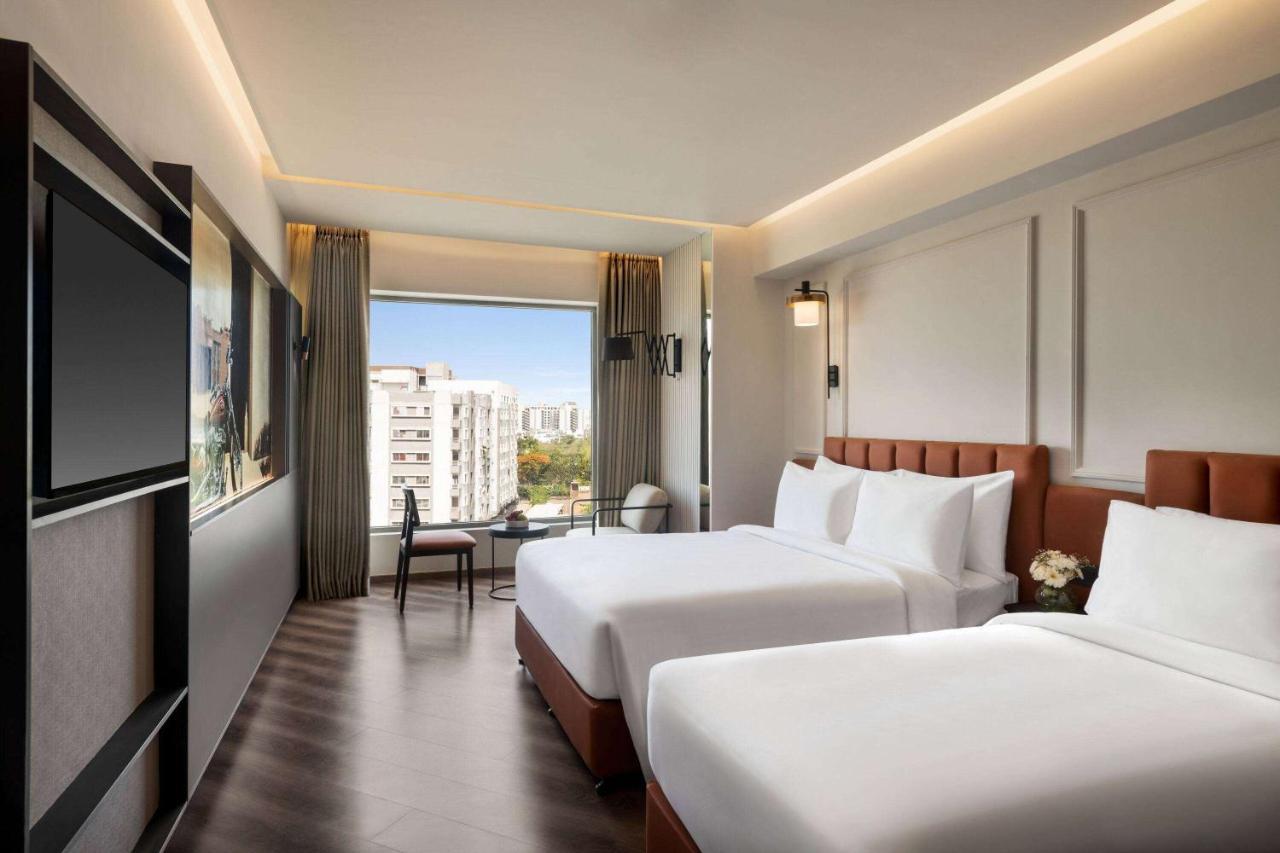 Ramada Encore By Wyndham Indore Nipania Ngoại thất bức ảnh